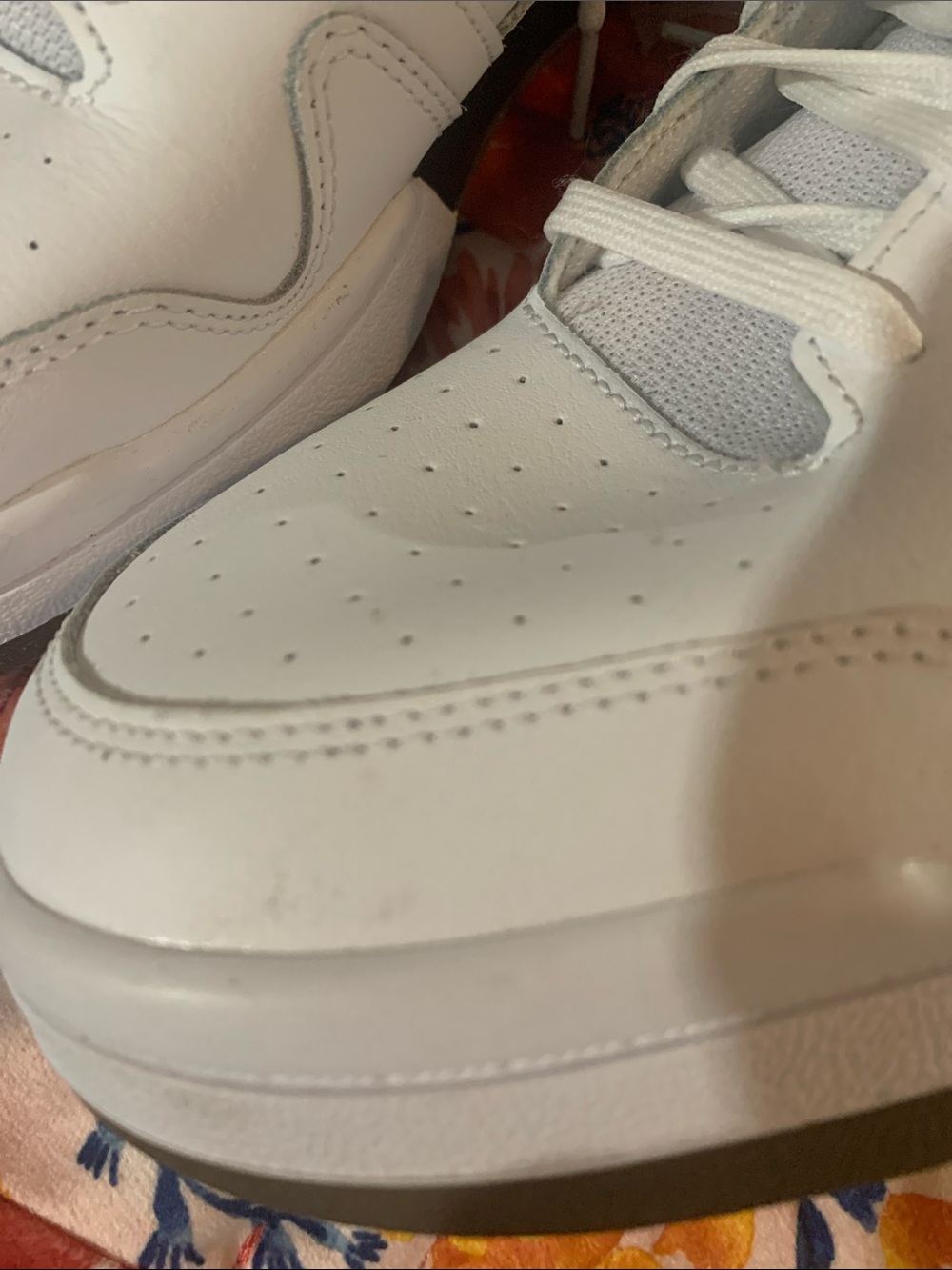 Adidas - Picture 7 of 10